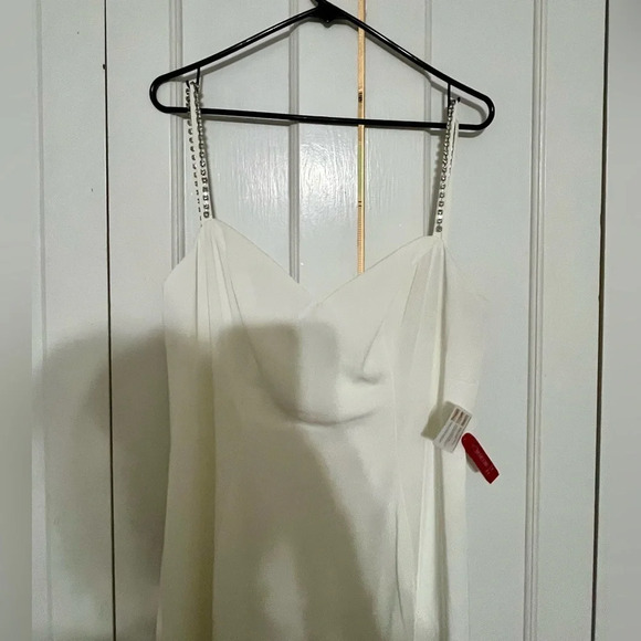 Ieena for Mac Duggal BEADED STRAP SWEATHEART NECKLINE GOWN *sold out online* - Picture 5 of 8